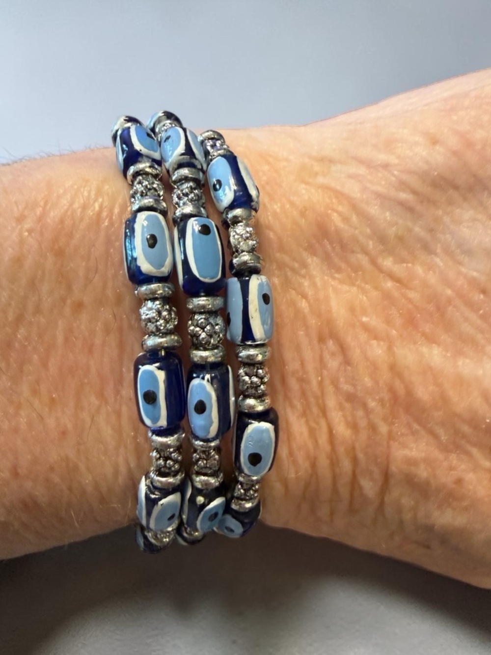Blue & White Beaded Wrap Bracelet Silver Tone Multi Strand